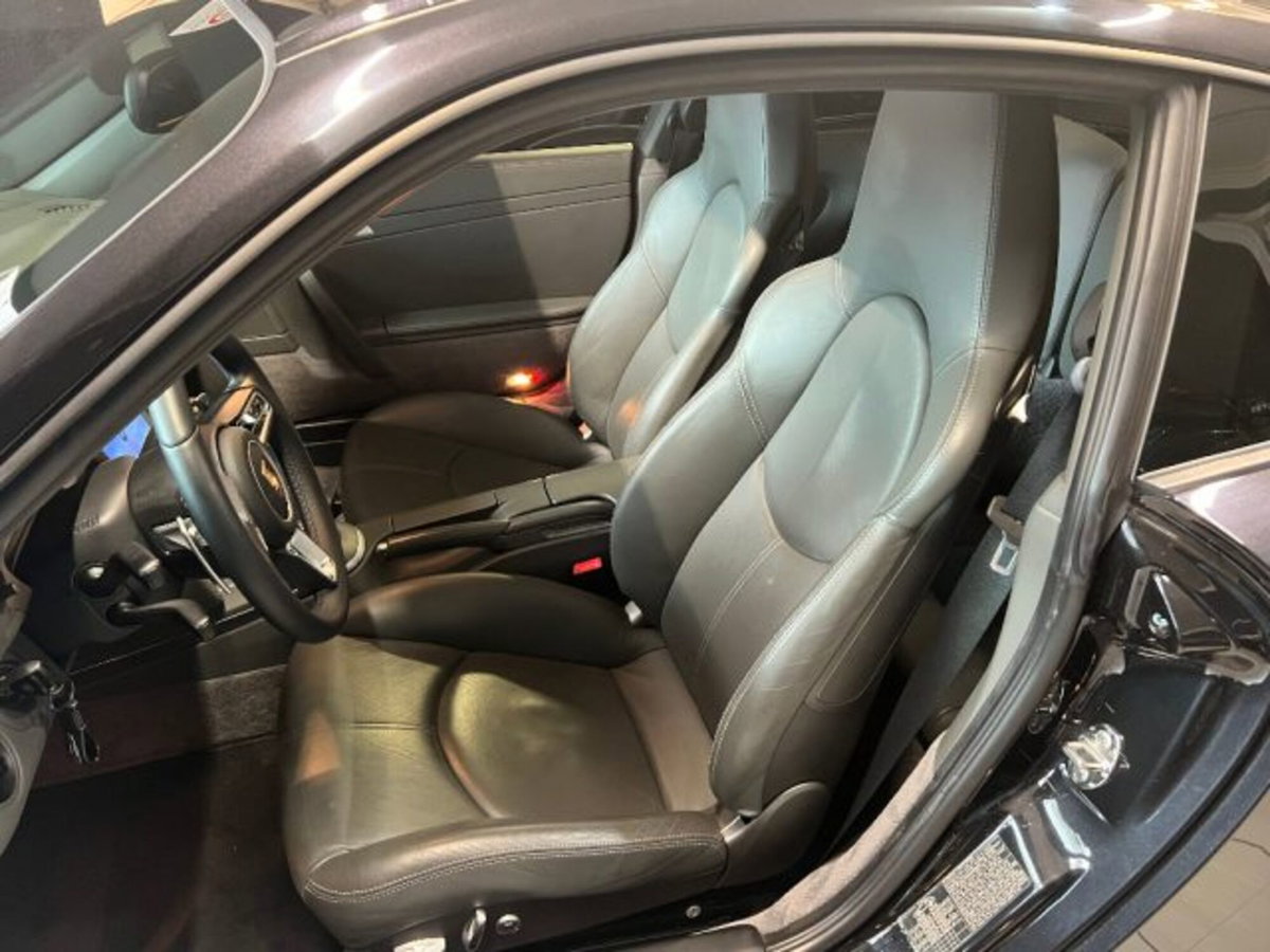 Porsche 911 Coupé Carrera S (10)
