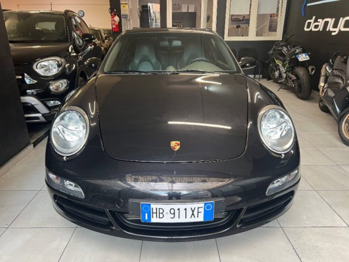 Porsche 911 Coupé Carrera S (2)