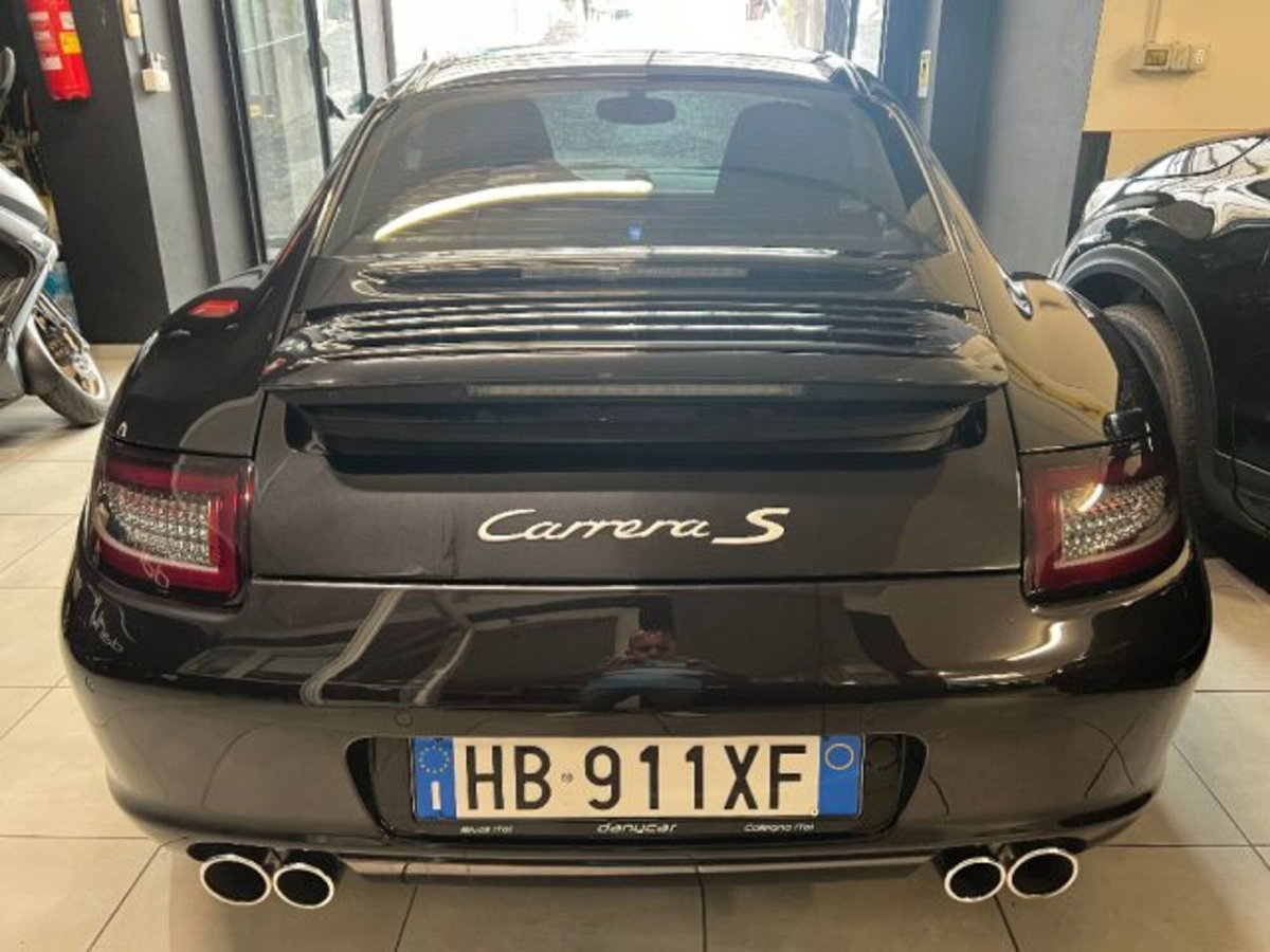 Porsche 911 Coupé Carrera S (5)