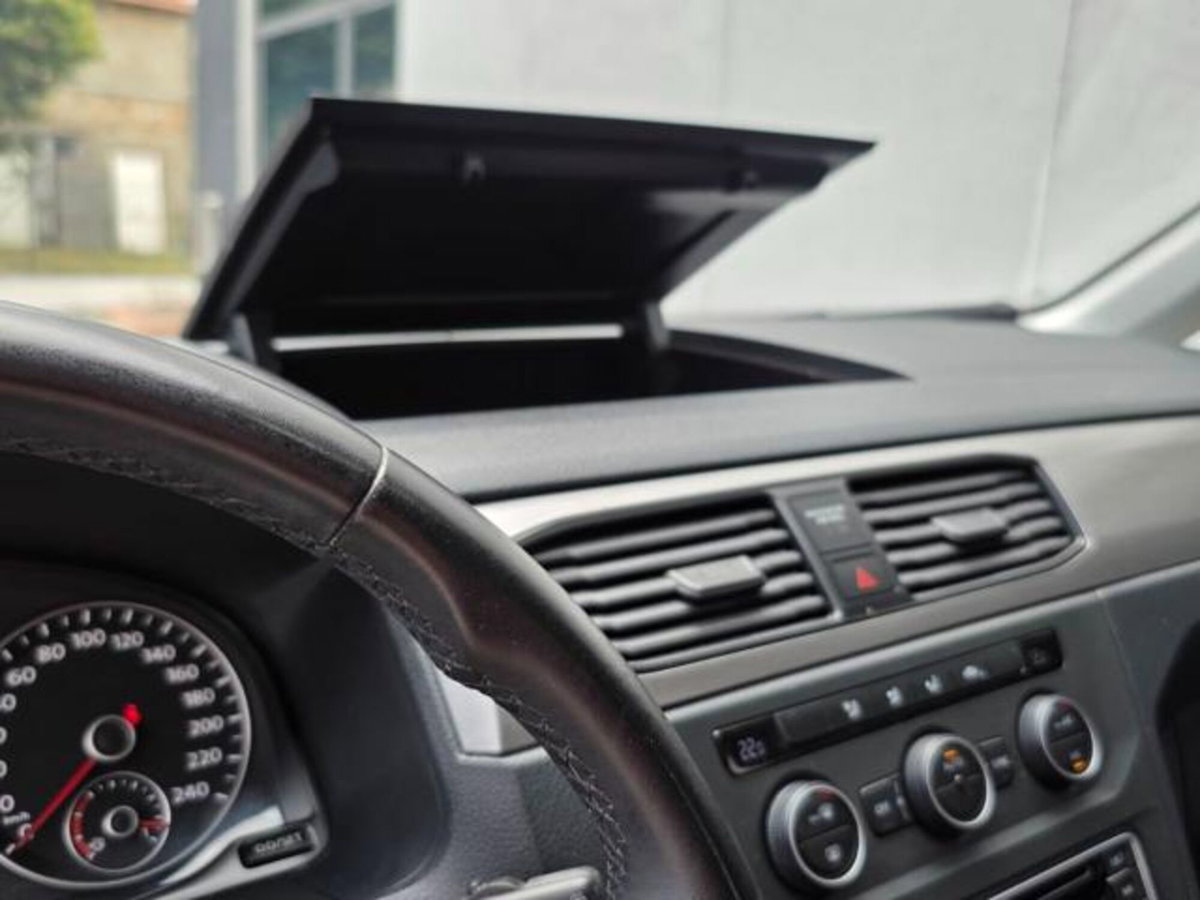 Volkswagen Caddy 1.4 TGI (17)