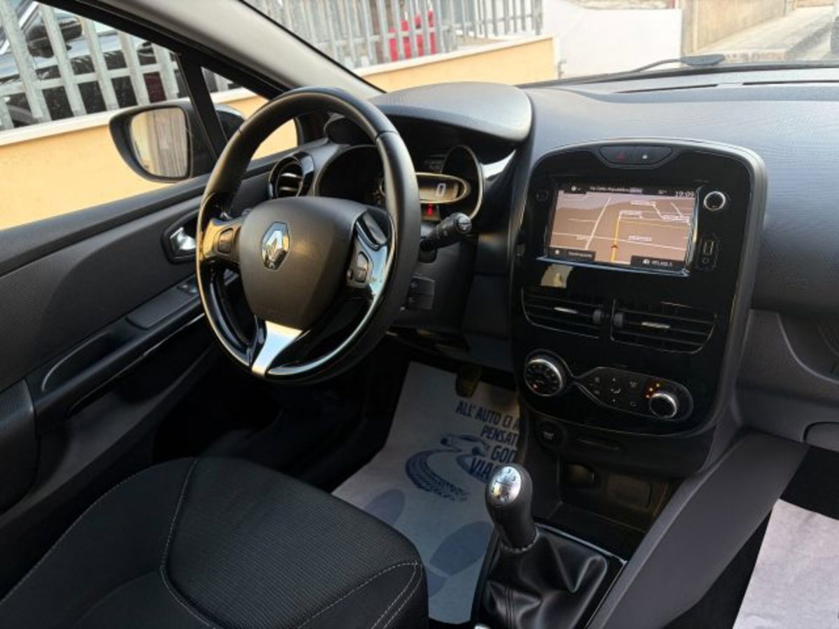 Renault Clio Sporter dCi 8V 75CV Start&Stop Energy Life (11)