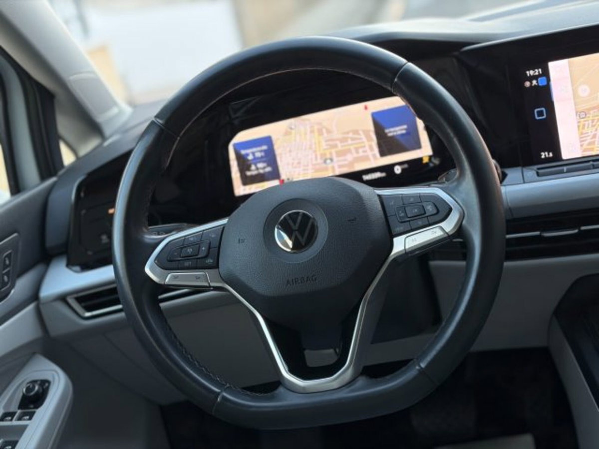 Volkswagen Golf Variant 2.0 tdi Style 150cv dsg (13)