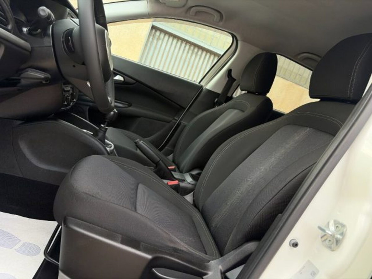 Fiat Tipo Station Wagon Tipo 1.4 SW Lounge (13)