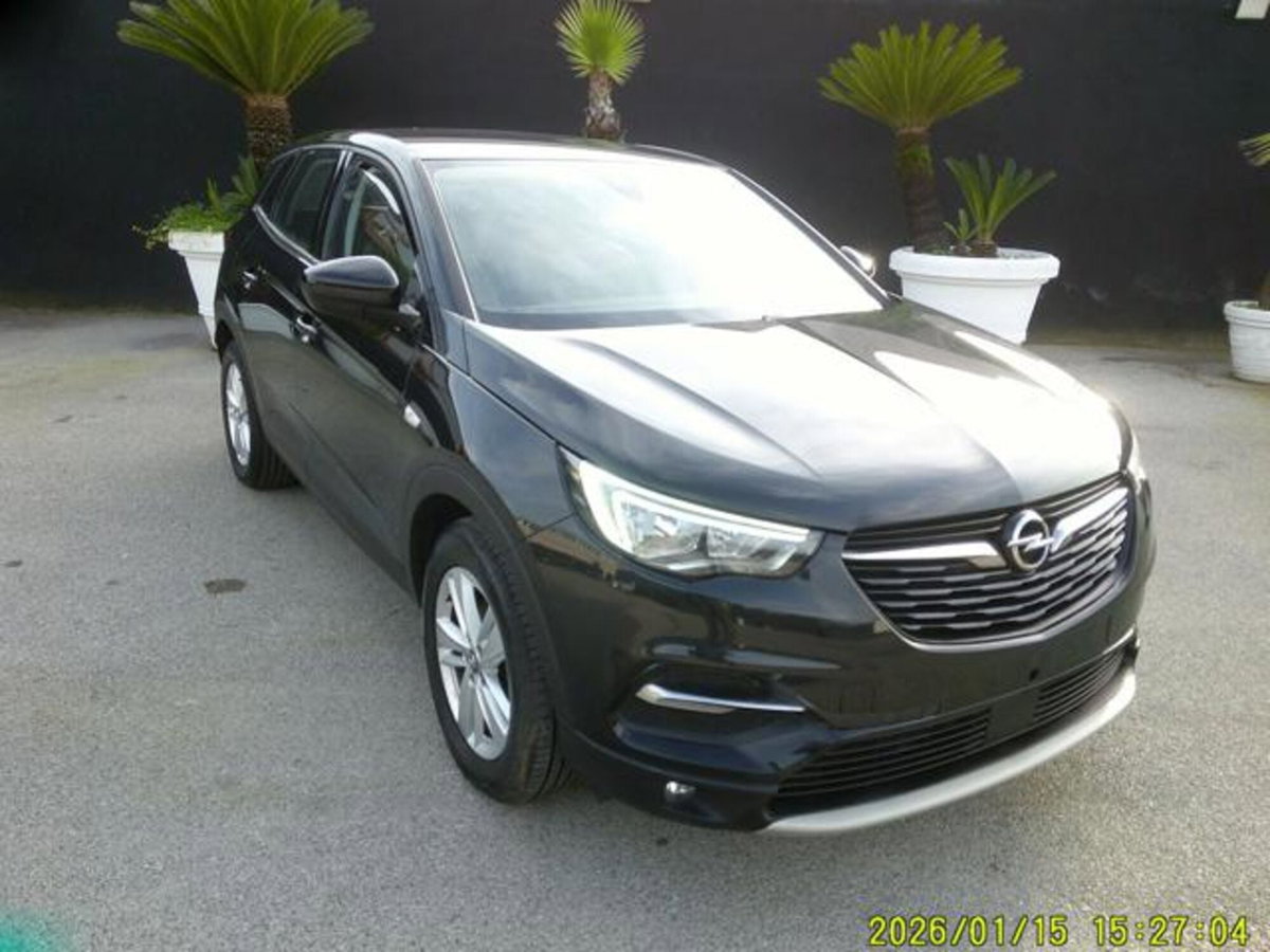Opel Grandland X 1.5 diesel Ecotec Start&Stop Advance (4)