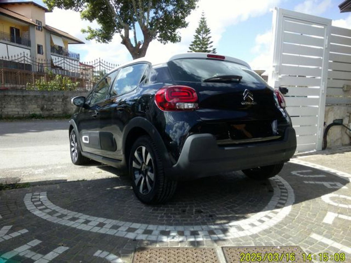 Citroen C3 PureTech 110 S&S EAT6 Shine (6)