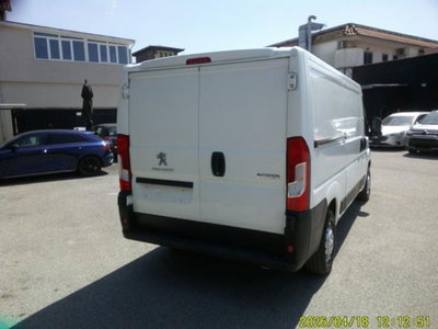 Peugeot Boxer Furgone 335 2.2 BlueHDi 140 S&S PM-TM Furgone Vetrato (17)