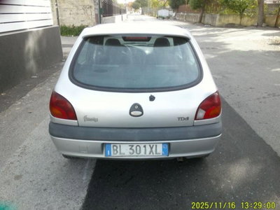 Ford Fiesta 1.8 TDdi cat 5 porte Ambiente (5)