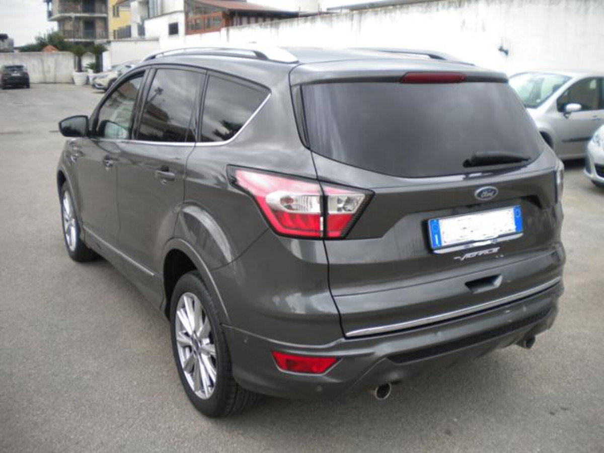 Ford Kuga 2.0 TDCI 180 CV S&S 4WD Powershift Vignale (6)