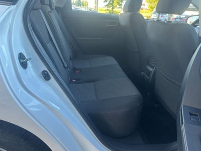 Toyota Auris Station Wagon 1.D-4D Lounge (16)