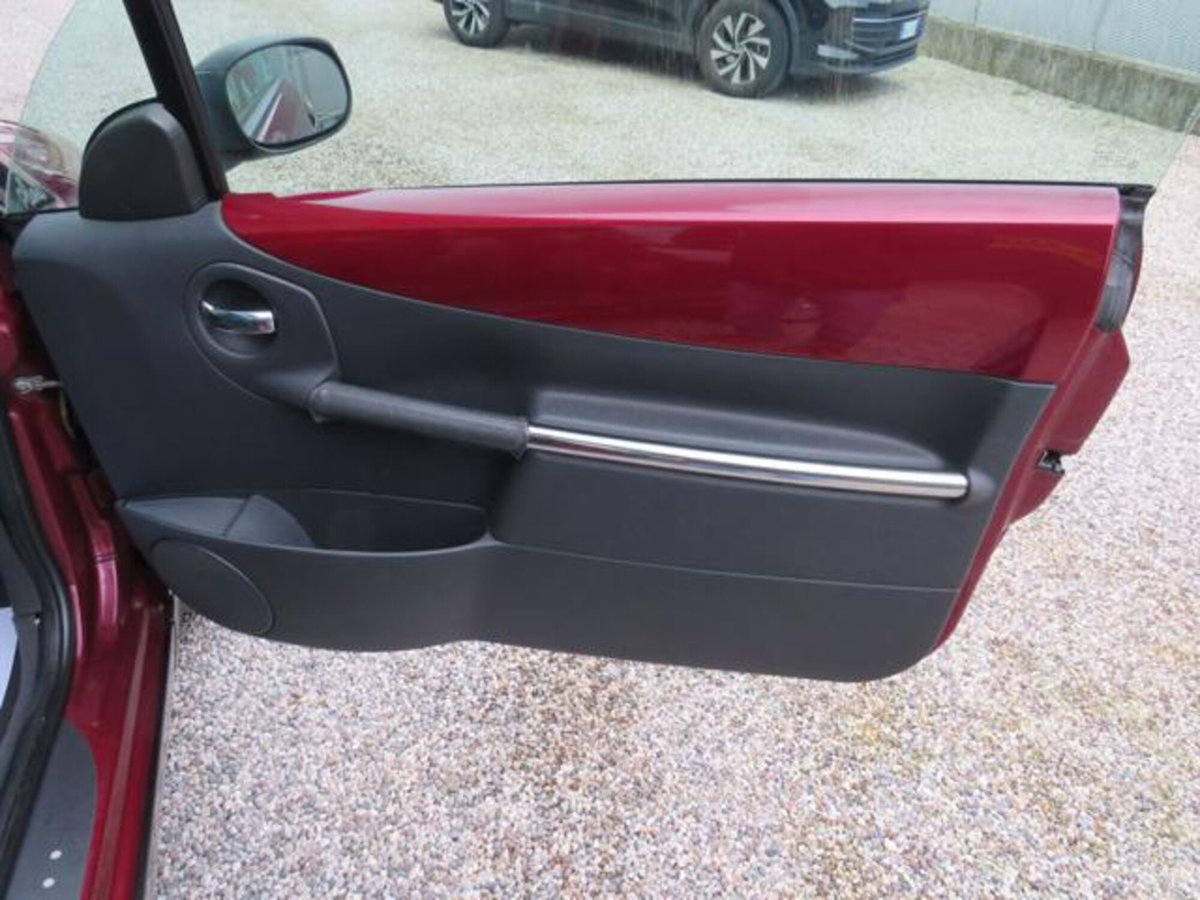 Citroen C3 Cabrio 1.4 Charleston (9)