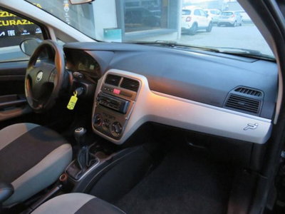 Fiat Grande Punto 1.3 MJT 75 CV 5 porte S&S Actual (15)