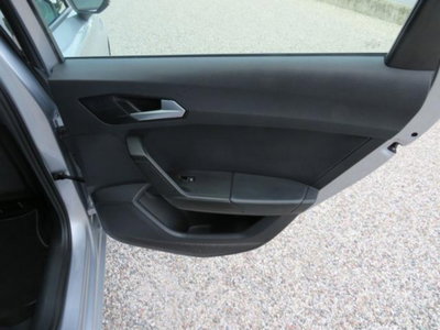 SEAT Leon ST Sportstourer 2.0 TDI 150 CV DSG Xcellence (18)