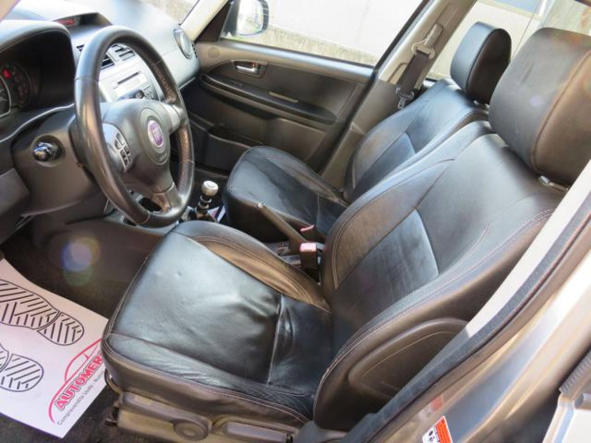 Fiat Sedici 1.9 MJT 4x4 Dynamic (20)