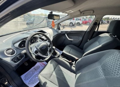 Ford Fiesta 1.4 TDCi 68CV 5 porte Titanium (10)
