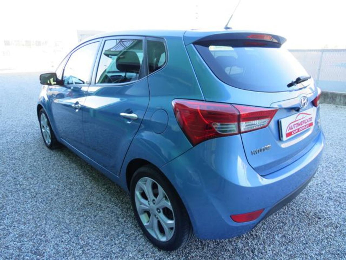 Hyundai ix20 1.4 CRDI 90 CV Style (8)