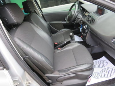 Renault Clio SporTour 1.5 dCi 85CV SporTour Luxe (18)