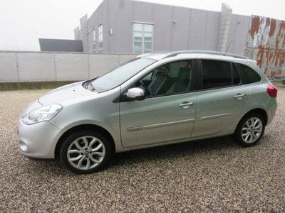 Renault Clio SporTour 1.5 dCi 85CV SporTour Luxe (7)