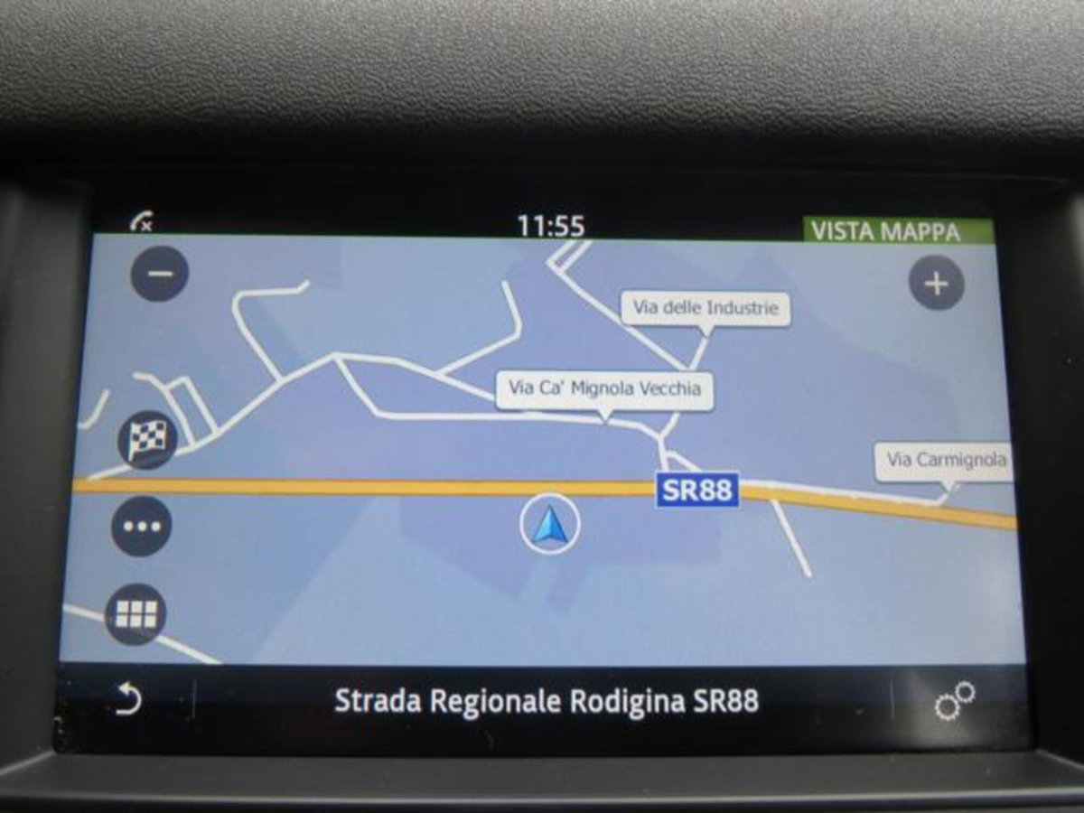 Land Rover Discovery Sport 2.0 TD4 150 CV SE (14)