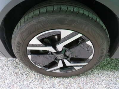 Peugeot 2008 PureTech 100 S&S Allure (10)
