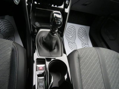 Peugeot 2008 PureTech 100 S&S Allure (20)