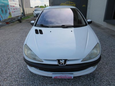 Peugeot 206 HDi 5p. XT (2)