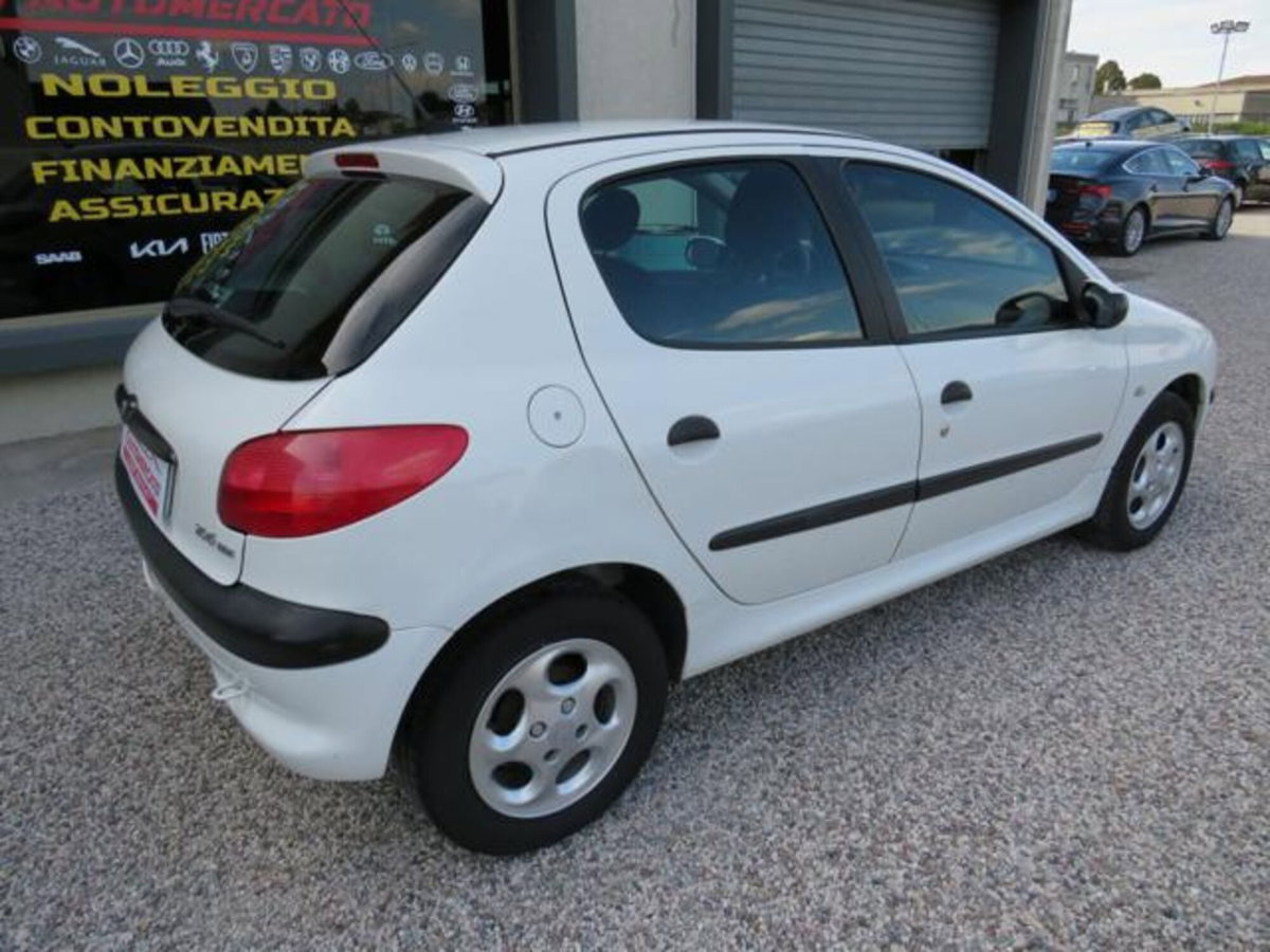 Peugeot 206 HDi 5p. XT (5)