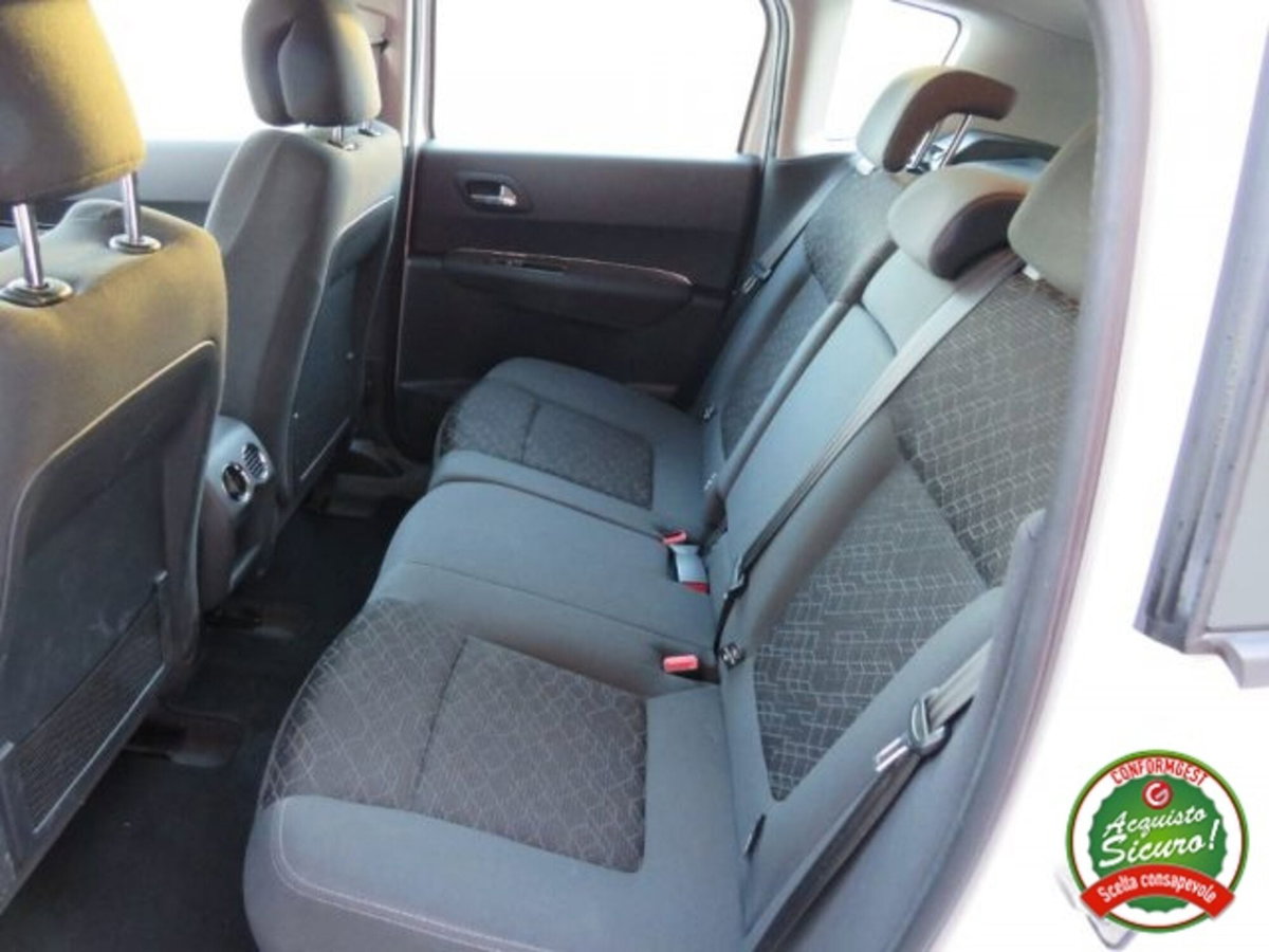Peugeot 3008 BlueHDi 120 S&S Access (10)
