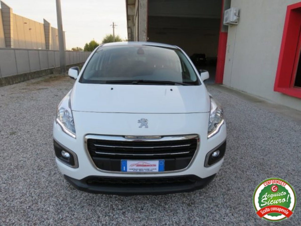 Peugeot 3008 BlueHDi 120 S&S Access (2)