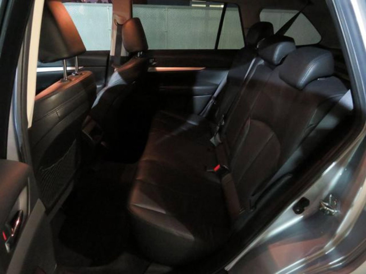 Subaru Outback 2.0d-S Lineartronic Unlimited (12)