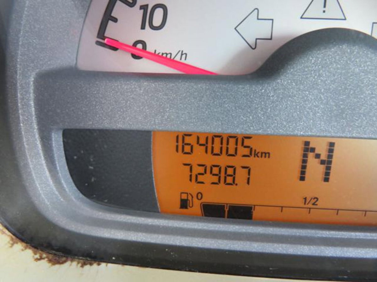 smart Fortwo 1000 52 kW MHD coupé passion (10)