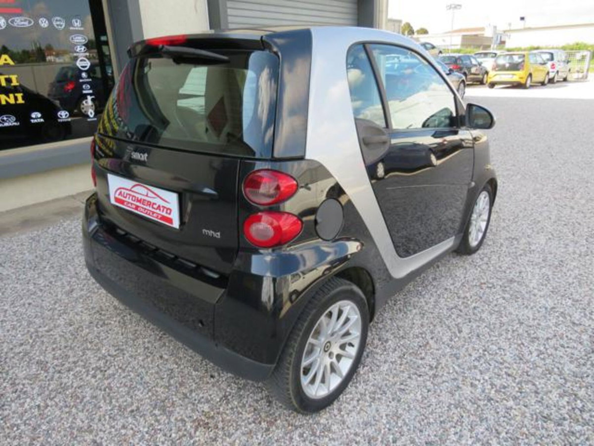 smart Fortwo 1000 52 kW MHD coupé passion (20)