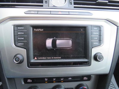 Volkswagen Passat Variant 1.6 TDI DSG Comfortline BlueMotion Tech. (12)