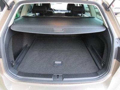 Volkswagen Passat Variant 1.6 TDI DSG Comfortline BlueMotion Tech. (18)