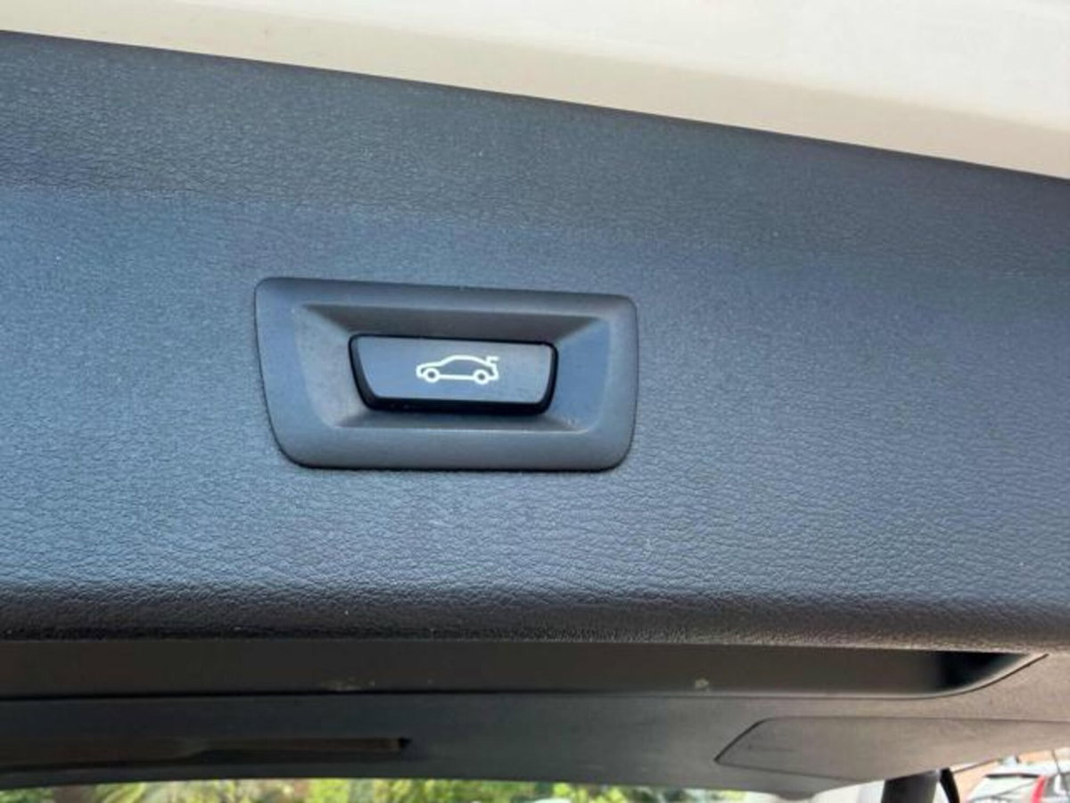 BMW X1 xDrive25e Business Advantage (13)