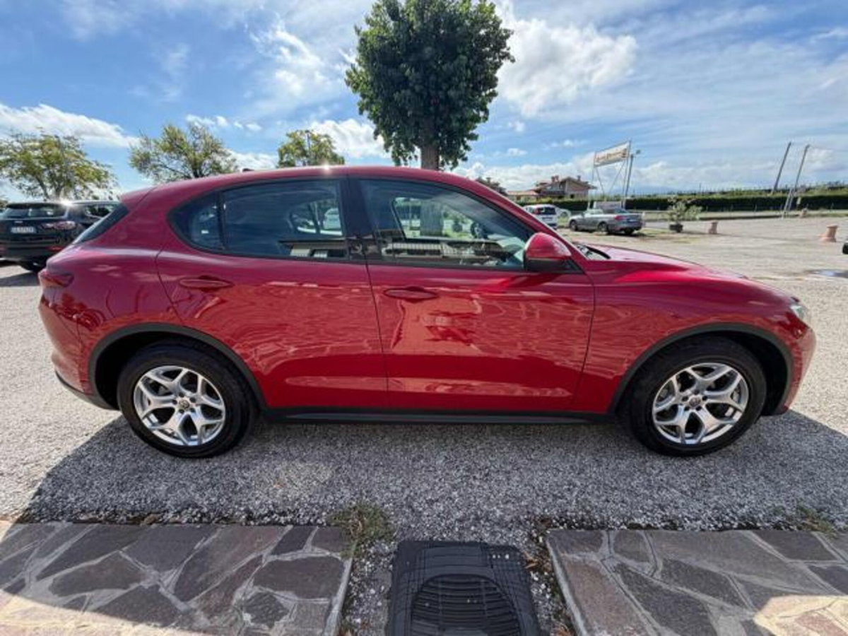 Alfa Romeo Stelvio Stelvio 2.2 Turbodiesel 160 CV AT8 RWD Super Business (3)