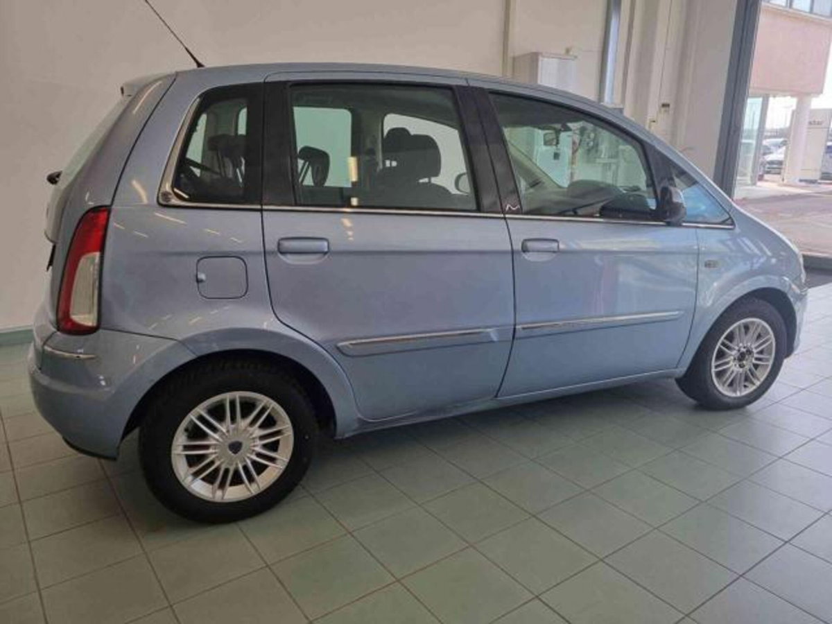 Lancia Musa 1.3 Multijet 16V 90 CV Oro Plus (10)
