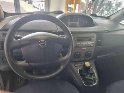 Lancia Musa 1.3 Multijet 16V 90 CV Oro Plus (13)