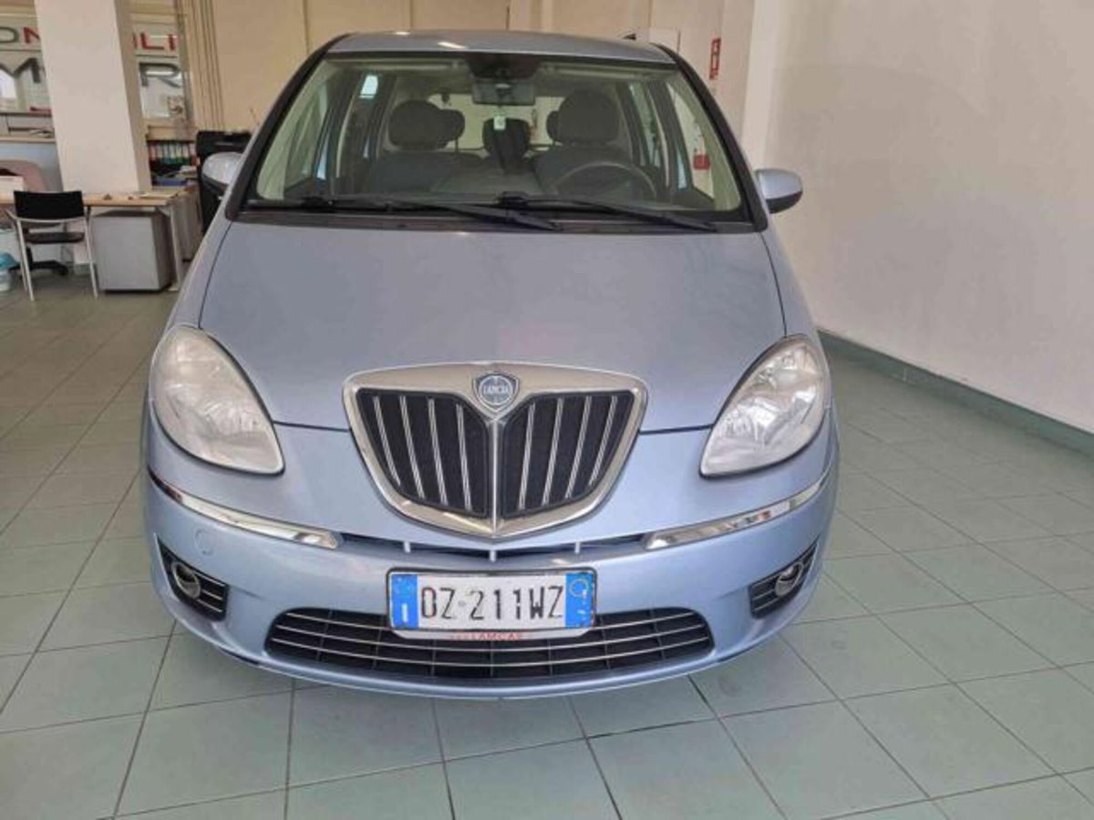 Lancia Musa 1.3 Multijet 16V 90 CV Oro Plus (3)