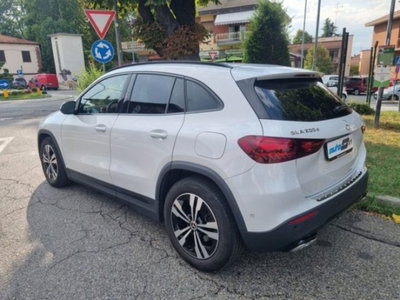 Mercedes-Benz GLA SUV 200 d Progressive Advanced Plus 4matic auto (3)