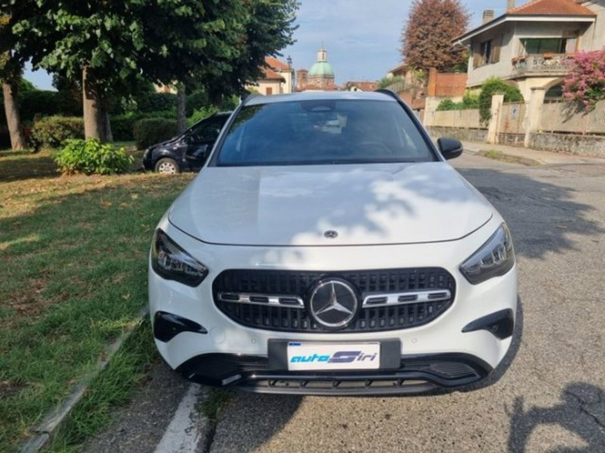Mercedes-Benz GLA SUV 200 d Progressive Advanced Plus 4matic auto (5)