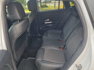 Mercedes-Benz GLA SUV 200 d Progressive Advanced Plus 4matic auto (8)