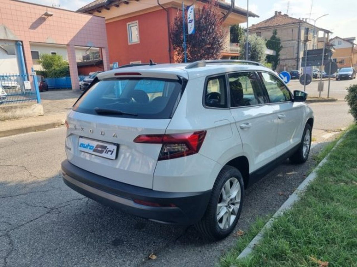 Skoda Karoq 1.6 TDI SCR Ambition (2)