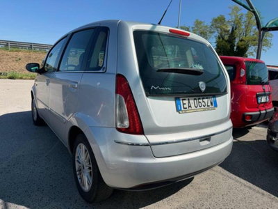 Lancia Musa 1.4 16V EURO 5 Oro Plus (3)