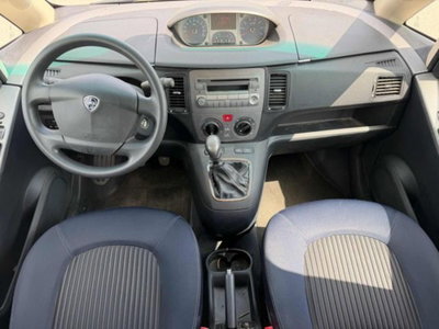 Lancia Musa 1.4 16V EURO 5 Oro Plus (6)