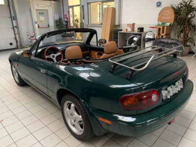 Mazda MX-5 1.6i 16V cat British Green (9)