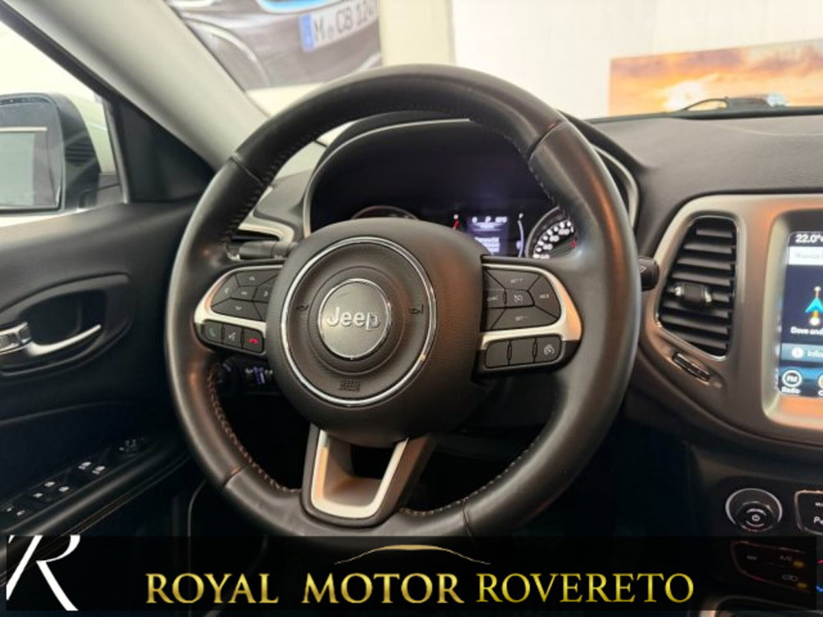 Jeep Compass 2.0 Multijet II aut. 4WD Longitude (14)
