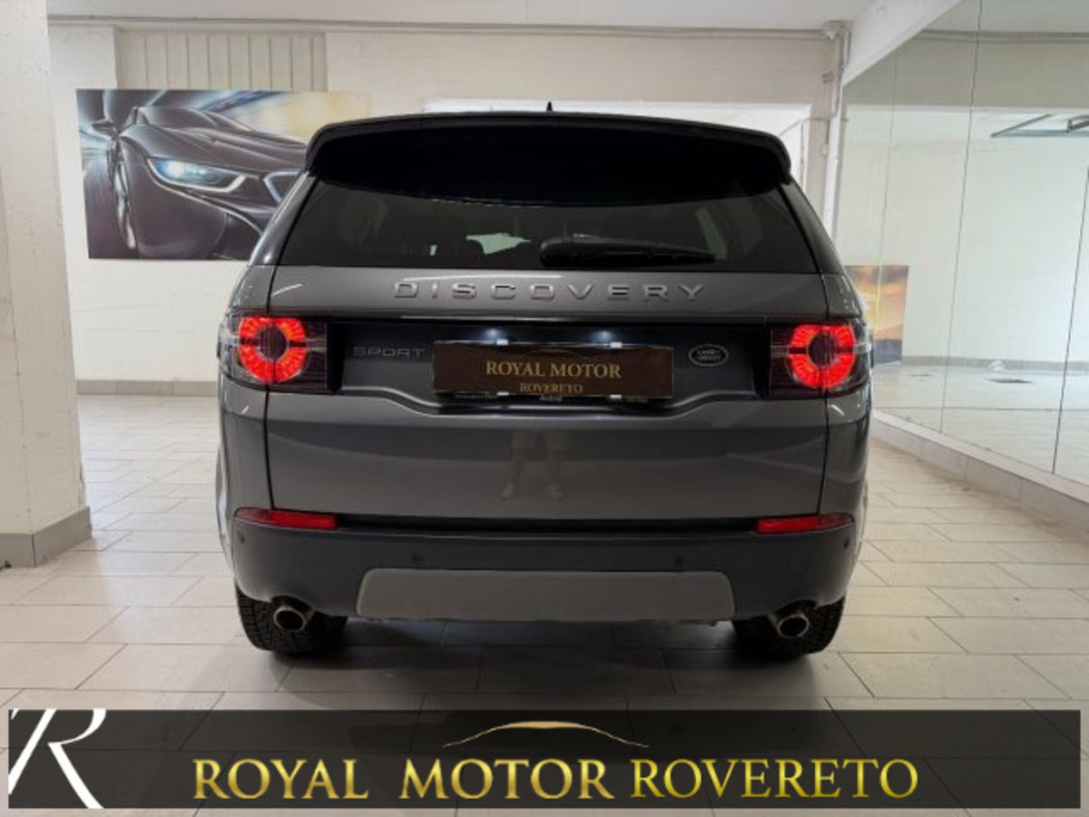 Land Rover Discovery Sport 2.0 TD4 150 CV Pure (6)
