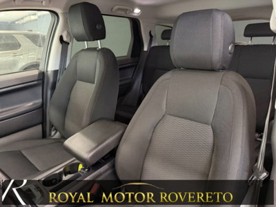 Land Rover Discovery Sport 2.0 TD4 150 CV Pure (9)