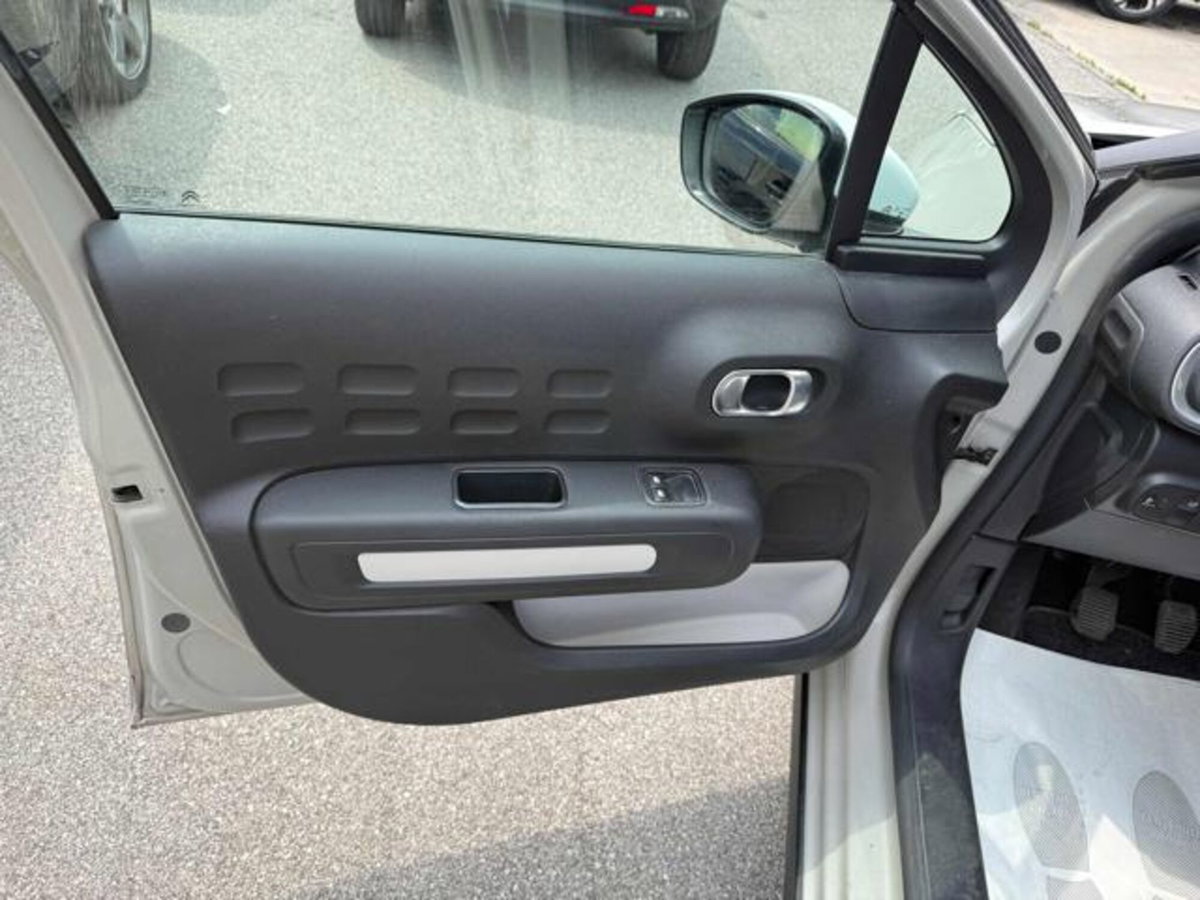 Citroen C3 1.2 puretech You s&s 83cv neopatentati (15)
