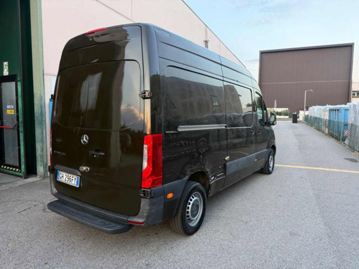 Mercedes-Benz Sprinter F39/35 311 CDI FWD TA Furgone (9)